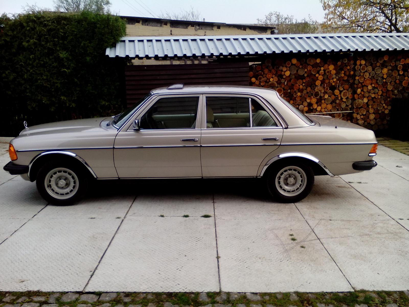 1980 Mercedes Benz W123 300D 3.0 diesel 65 kW 172 Nm